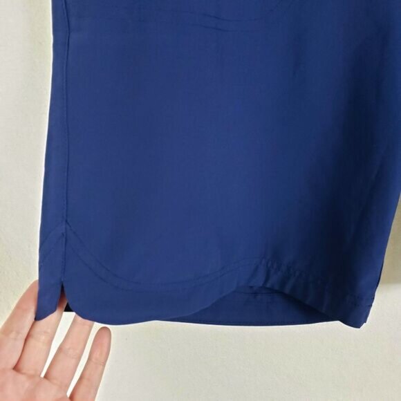 Title Nine Rogue Shorts 9" Inseam Womens 12 Navy Blue UPF 50 Swim Outdoor - Picture 3 of 10